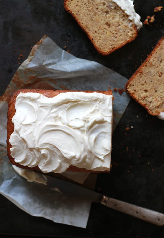 banana bread with greek yogurt frosting | The Clever Carrot