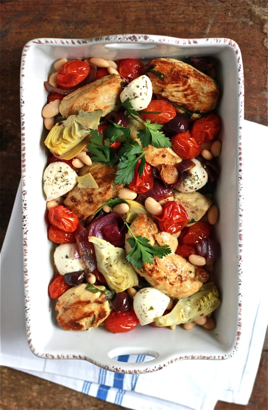 mediterranean baked chicken | theclevercarrot.com