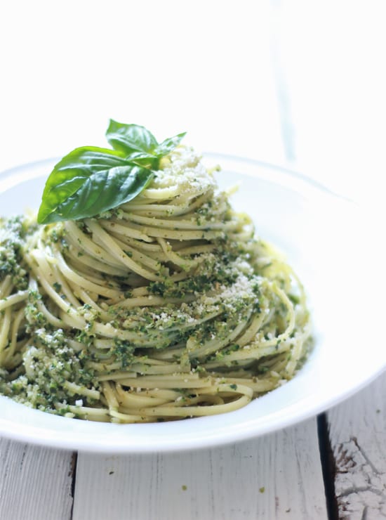 fresh basil pesto | The Clever Carrot