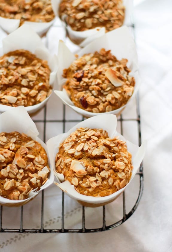 pumpkin granola muffins | The Clever Carrot