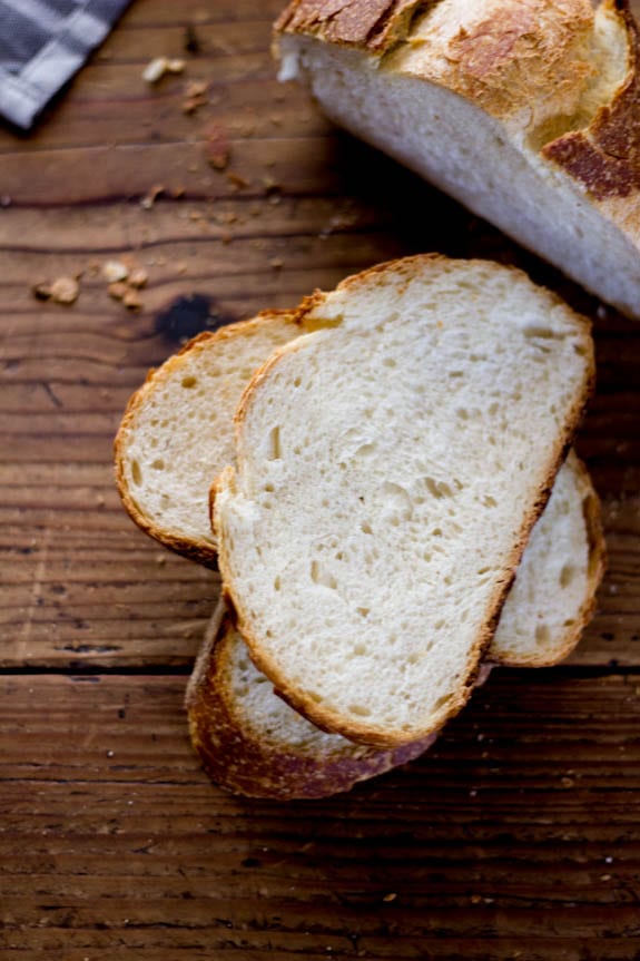 Sliced Sourdough Bread | theclevercarrot.com