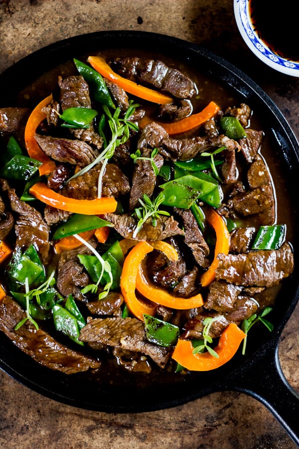 beef stir-fry with peppers + pea shoots | The Clever Carrot