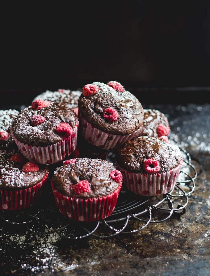 chocolate chunk raspberry spelt muffins | The Clever Carrot