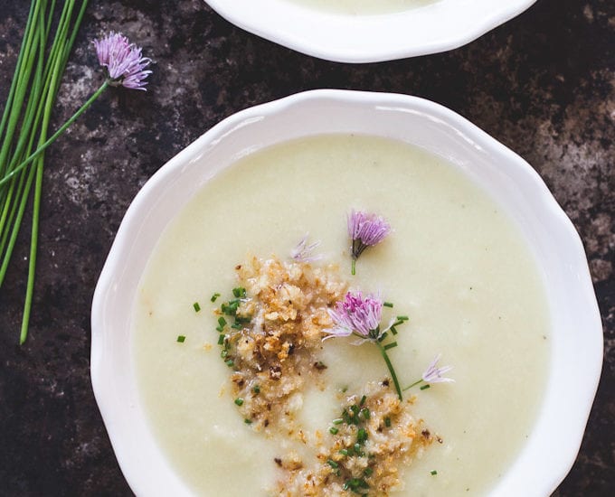 creamy cauliflower soup | The Clever Carrot