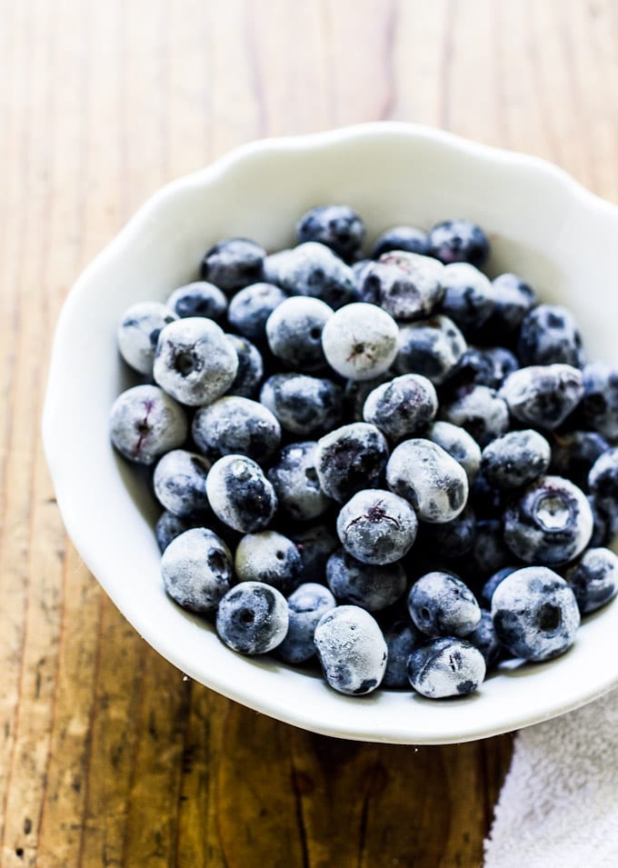 the best snack ever: frozen blueberries | theclevercarrot.com