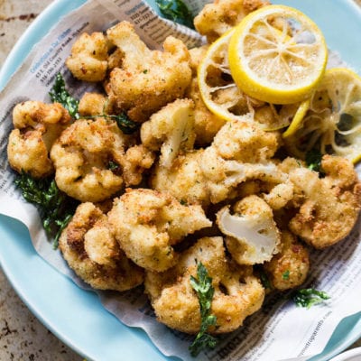 fried cauliflower with dill yogurt sauce