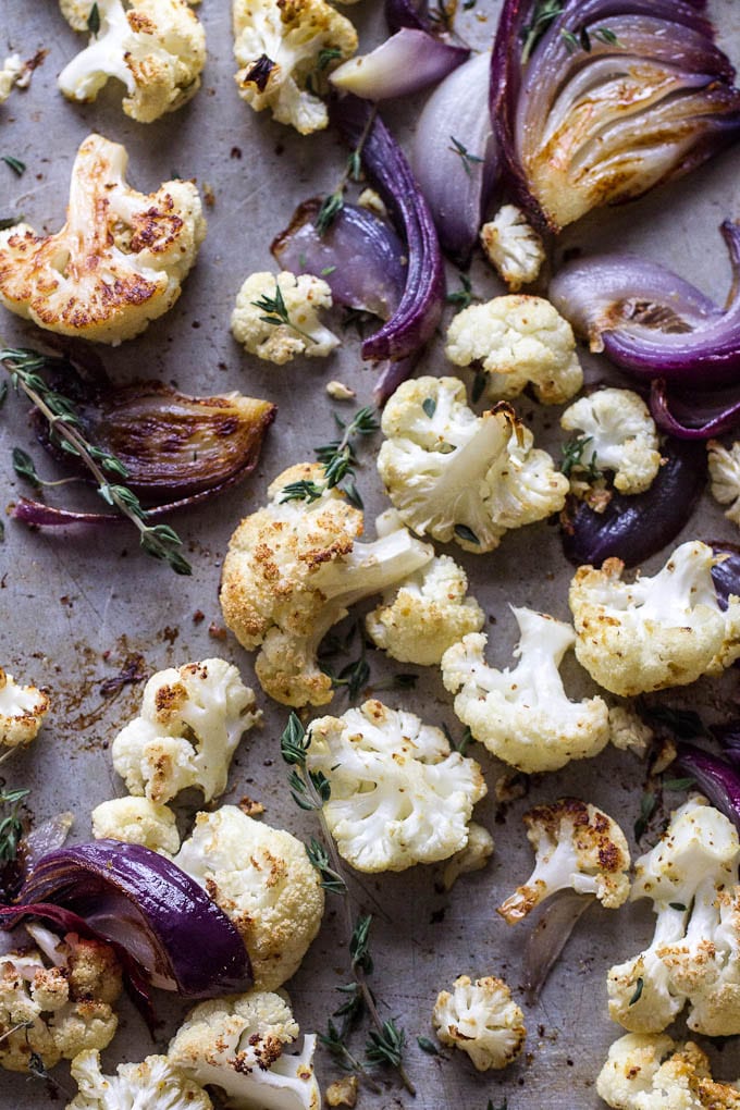 mustard roasted cauliflower with thyme | theclevercarrot.com