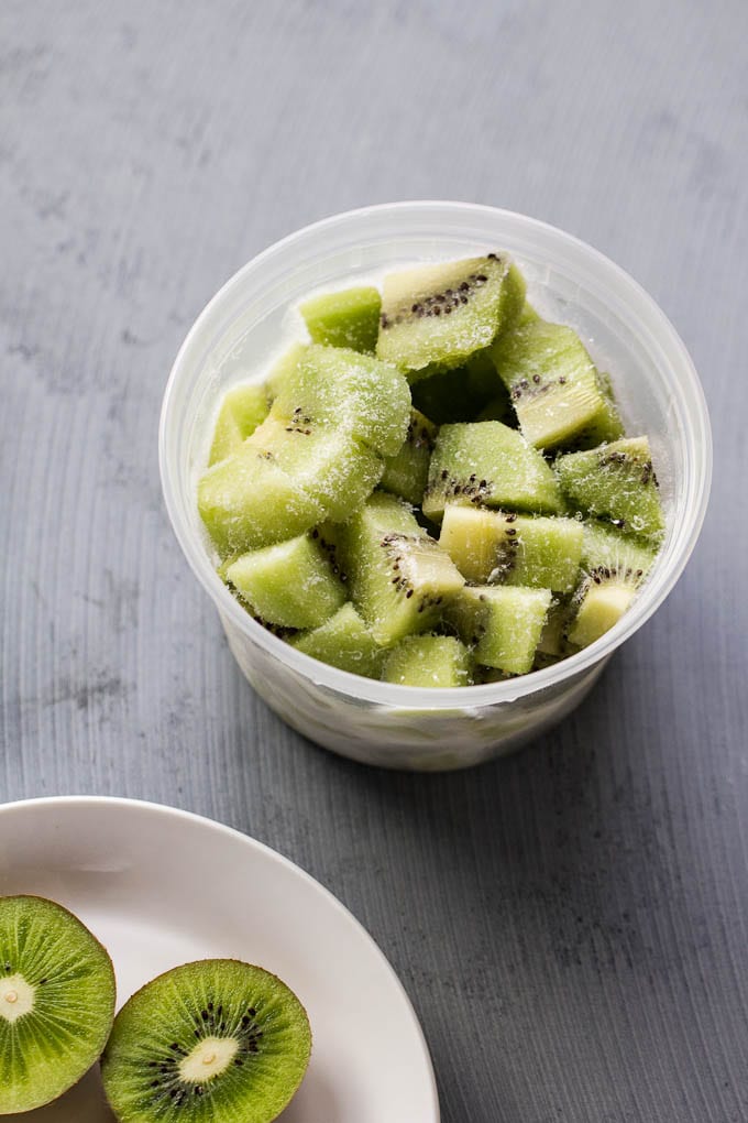 frozen kiwi | theclevercarrot.com