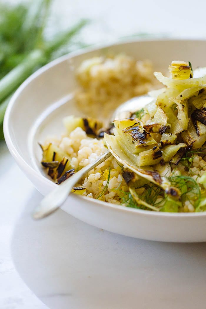 grilled fennel & brown rice salad | theclevercarrot.com