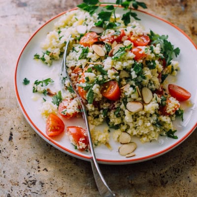 healthy in a hurry: roasted cauliflower tabbouleh salad with crispy toasted almonds