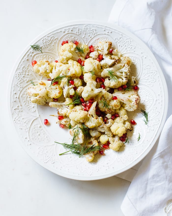 roasted christmas cauliflower salad | theclevercarrot.com