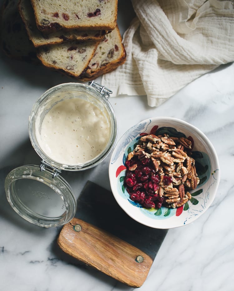 Overnight Cranberry Pecan Sourdough| theclevercarrot.com