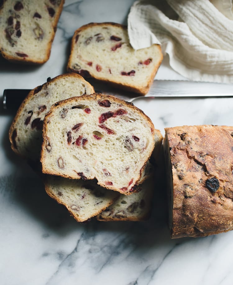 Overnight Cranberry Pecan Sourdough |theclevercarrot.com