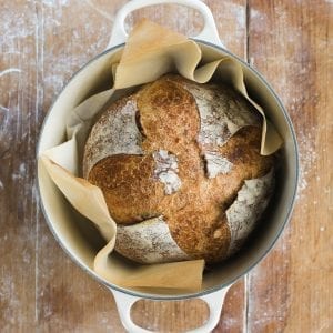 Dutch Oven Sourdough Bread | theclevercarrot.com