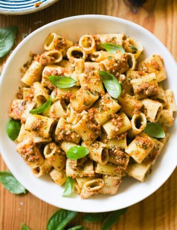 Sun dried tomato pesto