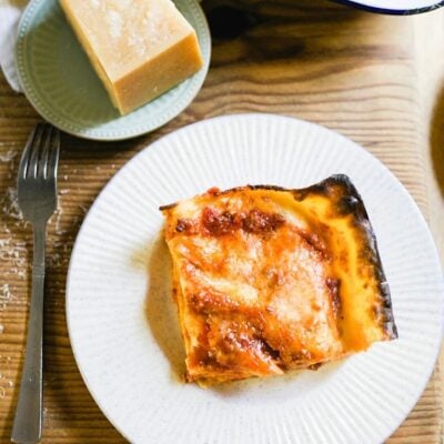 Classic Lasagna Bolognese with Ragù and Béchamel Sauce