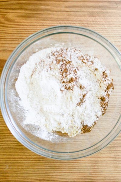 Dry ingredients: flour, baking soda, baking powder, cinnamon, ground ginger, nutmeg, cloves and salt.