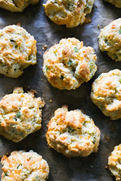 Sourdough discard biscuits with cheddar cheese and scallions