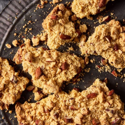 Sbrisolona (Crunchy Italian Crumble Cookie)